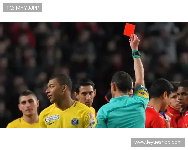 犯规种类解析：直接与间接犯规及黄红牌判定要点